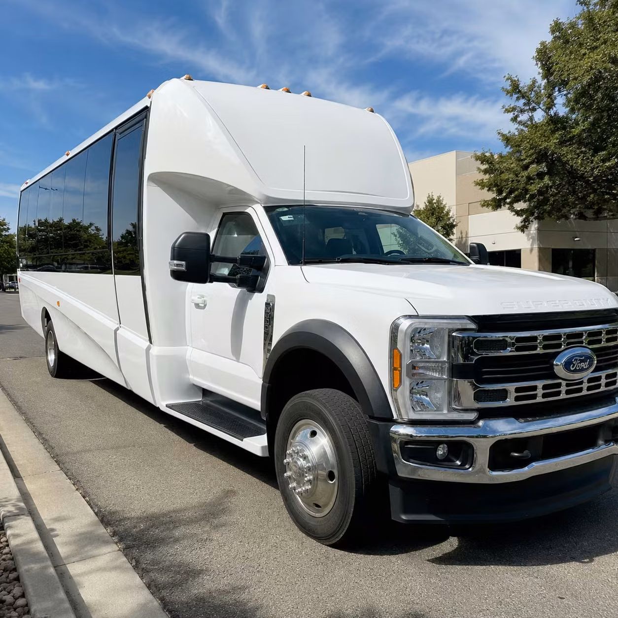 15 passenger minibus