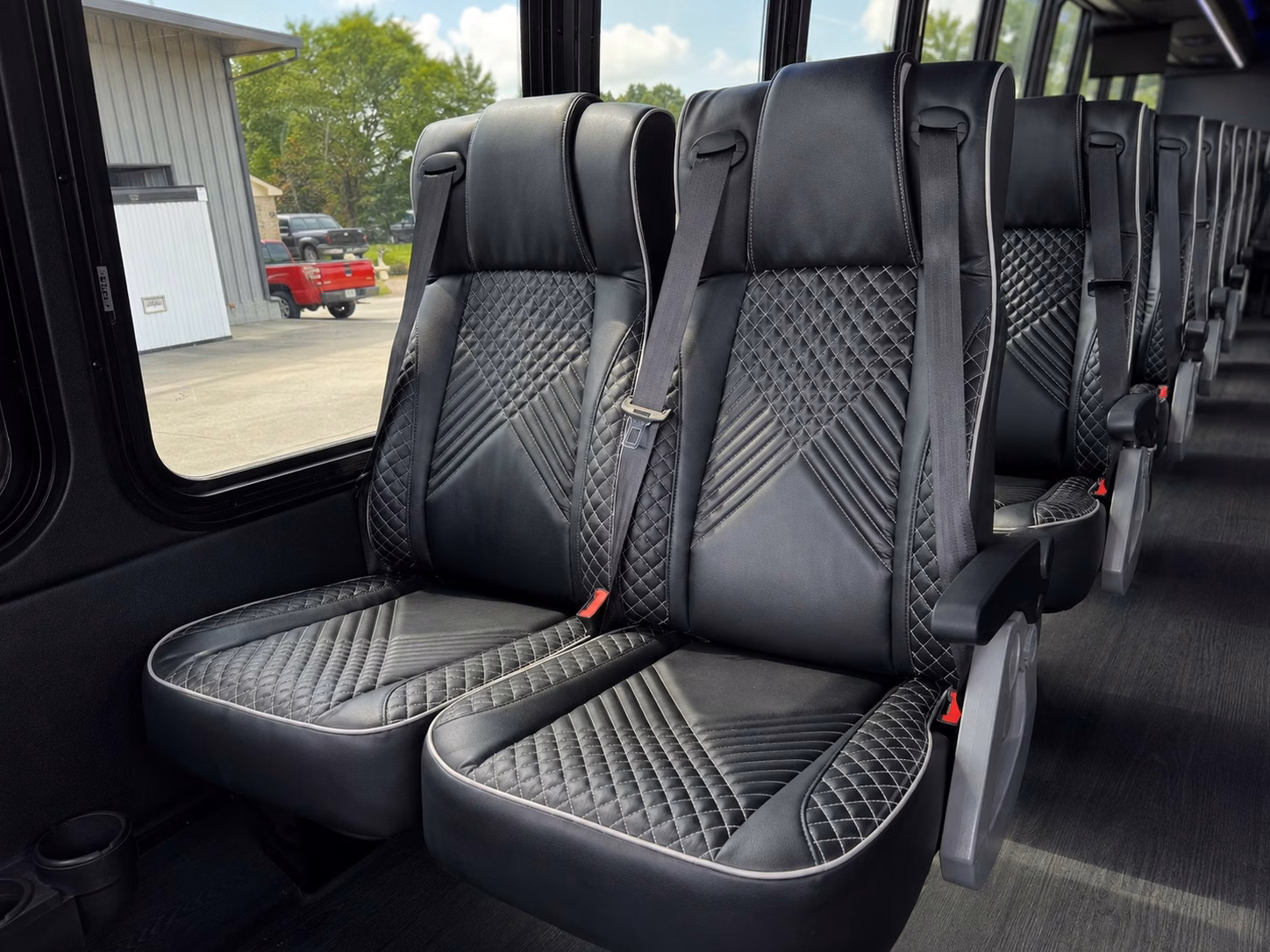 toledo prom party bus rentals that keep the night going strong